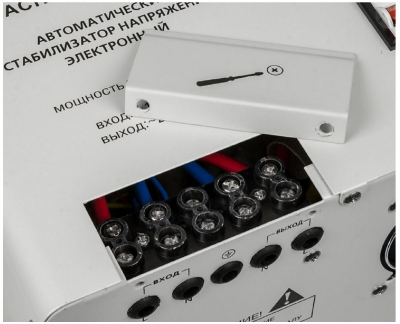 Стабилизатор РЕСАНТА АСН-12000/1-Ц LUX от магазина Лидер